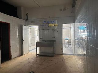 Local comercial en venta en Pajarillos en Valladolid