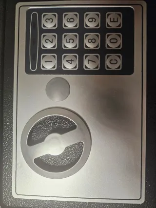 Caja Fuerte T-17 con Teclado Digital