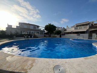 Chalet en venta en Playa de los Locos en Torrevieja