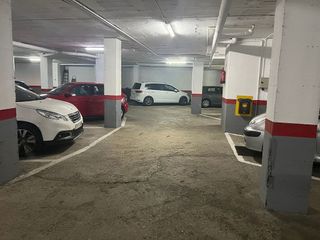 Garaje en venta en Eixample en Mataró