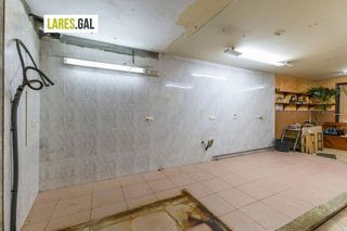 Local comercial en alquiler en Cangas