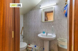 Local comercial en alquiler en Cangas