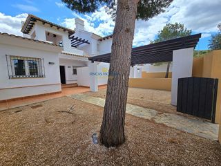 Casa adosada en venta en Fuente Alamo