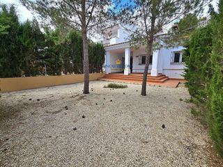 Casa adosada en venta en Fuente Alamo