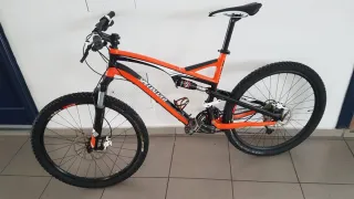Bicicleta MTB Specialized Naranja/Negra