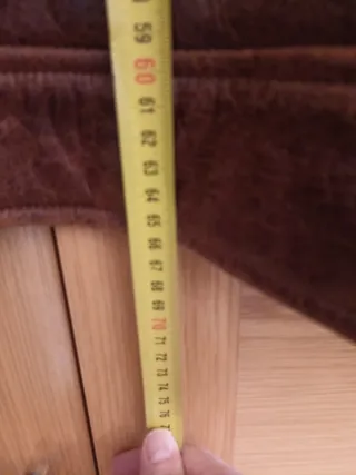 Cazadora motera de piel marrón