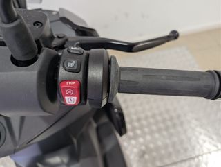 BMW  C 400 X (950 KMS)