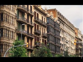 Local comercial en venta en Sant Antoni en Barcelona