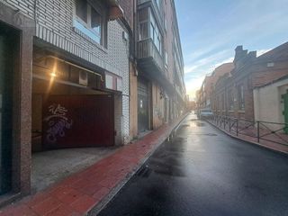 Garaje en venta en Rondilla - Santa Clara en Valladolid