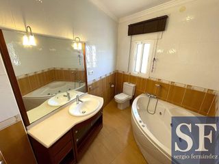 Piso en venta en Sayalonga