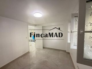 Piso en alquiler en Zofio en Madrid