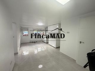 Piso en alquiler en Zofio en Madrid