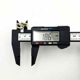 Anillo Oro Amarillo y Blanco 18K, 3.89gr, T-18