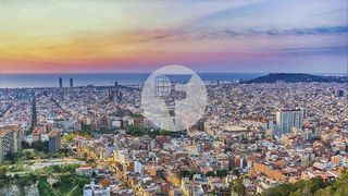 Local comercial en venta en Sants-Badal en Barcelona