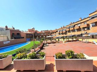 Casa adosada en venta en Marianao en Sant Boi de Llobregat
