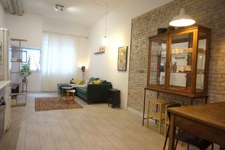 Local comercial en venta en El Poble Sec - Parc de Montjuïc en Barcelona