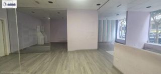 Local comercial en venta en Puerto Chico en Santander