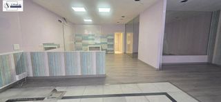 Local comercial en venta en Puerto Chico en Santander