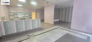 Local comercial en venta en Puerto Chico en Santander