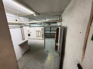 Local comercial en venta en Concepción en Madrid