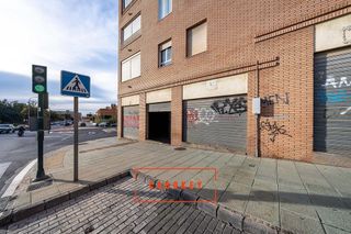 Local comercial en venta en Los Molinos - Villa Blanca en Almería