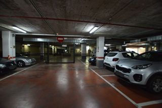 Garaje en venta en Los Boliches en Fuengirola