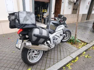 BMW  k1200R Naked Moto con Maletas.