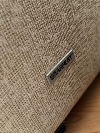 Sillón Granfort tela gris claro. Perfecto estado.