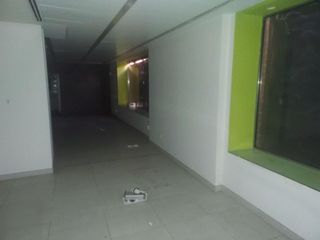 Local comercial en alquiler en Hellín en Madrid