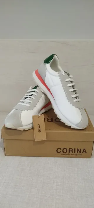 Zapatillas deportivas Corina