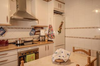 Casa adosada en venta en Riaza