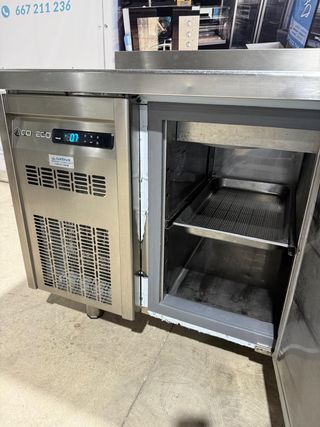 Mesa Refrigerada Coreco 4 Puertas Revisada