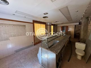 Local comercial en alquiler en Mestral en Reus