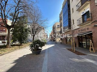 Local comercial en alquiler en Mestral en Reus