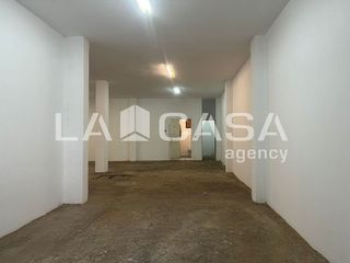 Local comercial en venta en La Granja-La Colina-Los Pastores en Algeciras