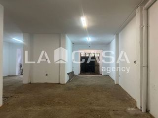 Local comercial en venta en La Granja-La Colina-Los Pastores en Algeciras