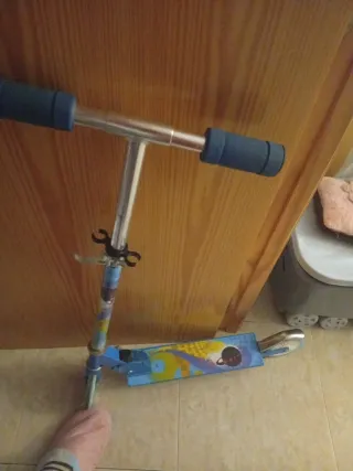 Patinete infantil azul