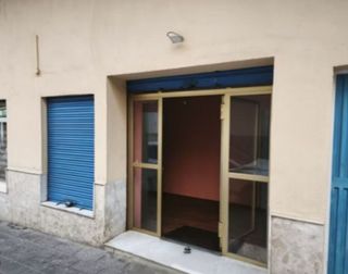 Local comercial en alquiler en Carranque - Haza Cuevas en Málaga