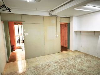 Local comercial en alquiler en Carranque - Haza Cuevas en Málaga