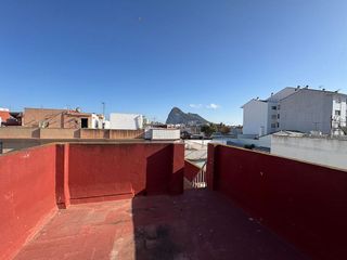 Casa adosada en venta en La Línea de la Concepción ciudad en Línea de la Concepción (La)