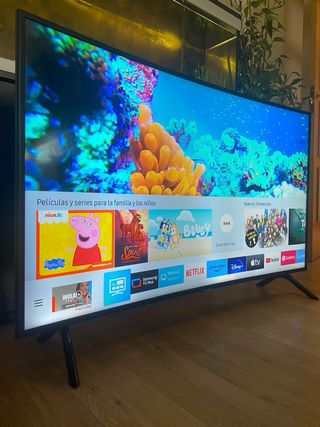 TELEVISOR SAMSUNG CURVA SMART TV 55 PULGADAS 4K