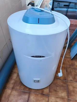 Termo elettrico per acqua Ariston