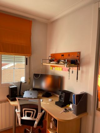 Dormitorio juvenil con armario