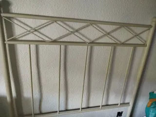 Cabecero de forja beige 90