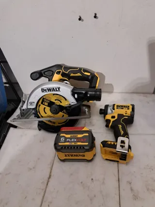 Taladro de impacto y sierra circular Dewalt
