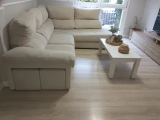 Sofá esquinero beige tela