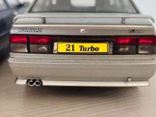 Lote 2 Renault 21 Turbo 1:18 Solido