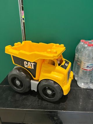 Camión de Juguete CAT Amarillo