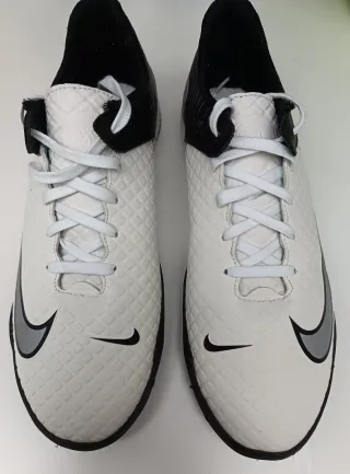 Zapatillas de fútbol Nike cuero