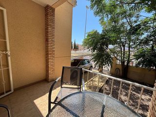 Casa pareada en venta en Urbanizaciones en Guardamar del Segura